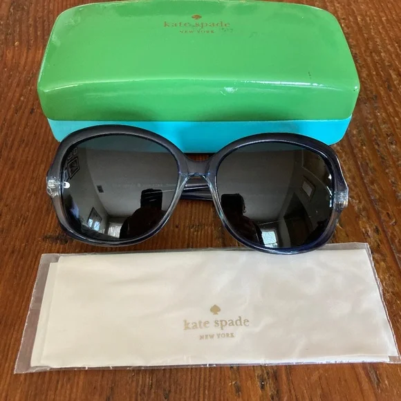 kate spade | Accessories | Kate Spade Carlene Polarized Blue  display picture 3